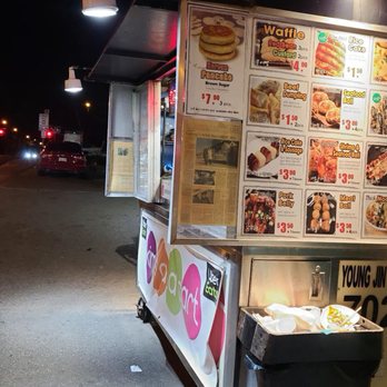Kim's A La Cart - Food Trucks Near Me - Toronto, Ontario Kim's A La Cart - Food Trucks Near Me - Toronto, Ontario