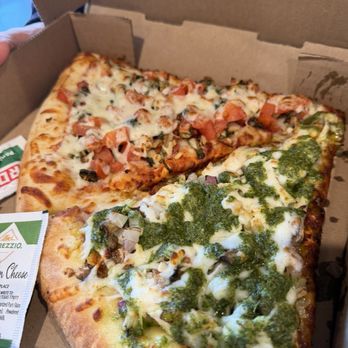 Seniore's Pizza - FingerLickin Chicken Slice and Margarita Pizza Slice - Pizza Near Me - San Bruno, California Seniore's Pizza - FingerLickin Chicken Slice and Margarita Pizza Slice - Pizza Near Me - San Bruno, California
