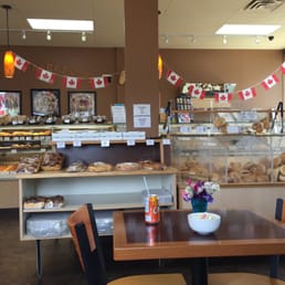Quaint bakery and deli. Delicious Sandwiches and freshly baked goodies