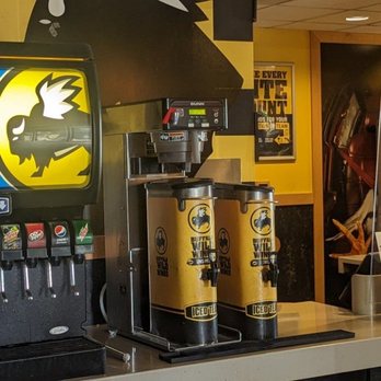 Buffalo Wild Wings - carry out area - American Near Me - Sierra Vista, Arizona