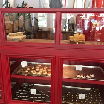 SweetArt - No more brownies or cinnamon roll... should call before you arrive. But there are plenty of great things to eat - Bakeries Near Me - Saint Louis, Missouri SweetArt - No more brownies or cinnamon roll... should call before you arrive. But there are plenty of great things to eat - Bakeries Near Me - Saint Louis, Missouri