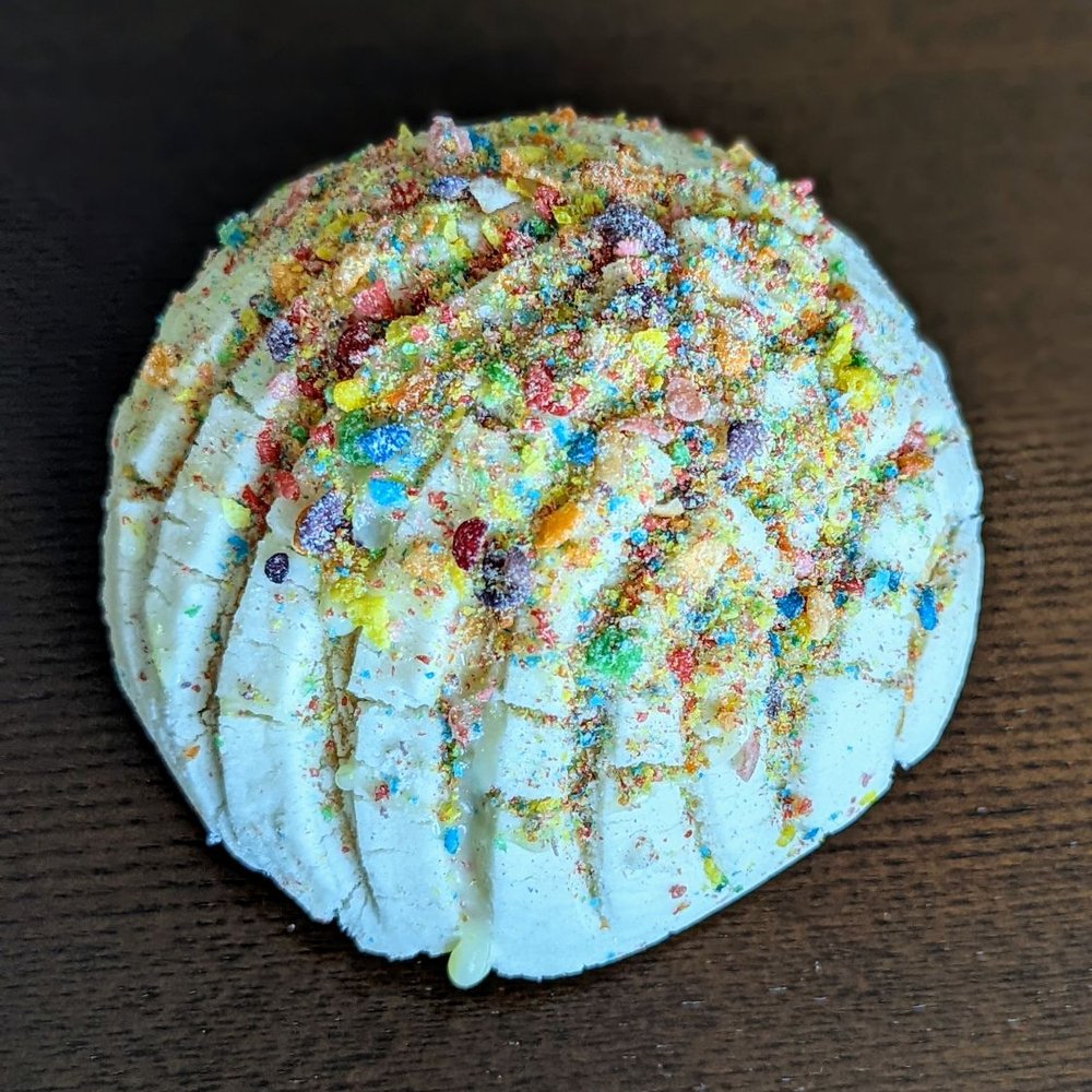 Dulce Dreams Cafe - Fruity Pebbles Concha | Instagram: @telephonesmoothie - Bakeries Near Me - Charlotte, North Carolina Dulce Dreams Cafe - Fruity Pebbles Concha | Instagram: @telephonesmoothie - Bakeries Near Me - Charlotte, North Carolina