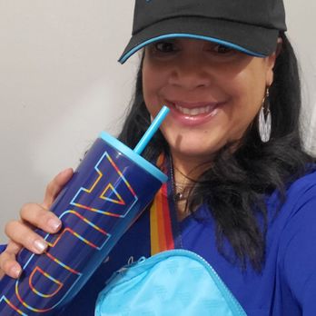 ALDI - Put my new Aldi Gear on right away - Grocery Near Me - Schererville, Indiana