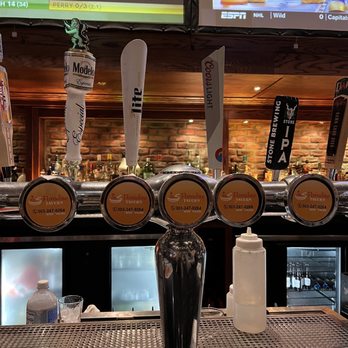 Paradise Tavern - Sports Bars Near Me - Lone Tree, Colorado Paradise Tavern - Sports Bars Near Me - Lone Tree, Colorado