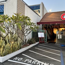 Exterior outside entrance of Ozen Sushi - Buena Park, California Exterior outside entrance of Ozen Sushi - Buena Park, California