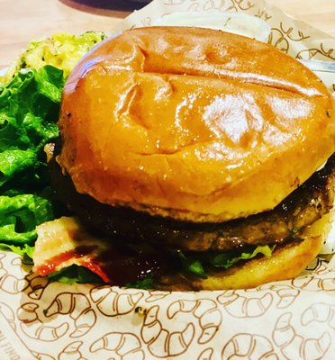 Cheddar's Scratch Kitchen by null