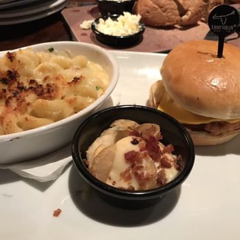 LongHorn Steakhouse - My son's chicken sandwich and mac & cheese - Steakhouses Near Me - Chillicothe, Ohio LongHorn Steakhouse - My son's chicken sandwich and mac & cheese - Steakhouses Near Me - Chillicothe, Ohio