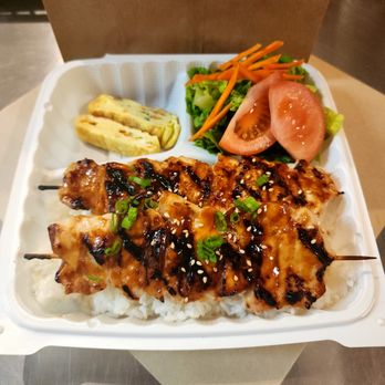 Wacky Grill - Chicken plate - Asian Fusion Near Me - Los Angeles, California Wacky Grill - Chicken plate - Asian Fusion Near Me - Los Angeles, California