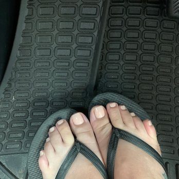 V Nail and Beauty - Nail Salons Near Me - Tampa, Florida