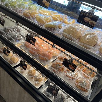 85°C Bakery Cafe-Ala Moana - Bakeries Near Me - Honolulu, Hawaii 85°C Bakery Cafe-Ala Moana - Bakeries Near Me - Honolulu, Hawaii