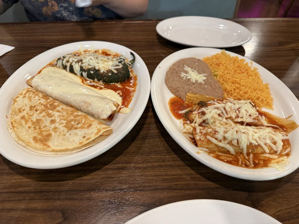 Poblanos Cocina Mexicana