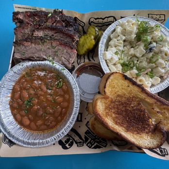Smokin Jays - Brisket Meal - Barbeque Near Me - Oxnard, California Smokin Jays - Brisket Meal - Barbeque Near Me - Oxnard, California