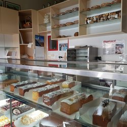 Hilltop Cake Shop - Counter