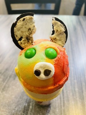 Scoop and Joy by null