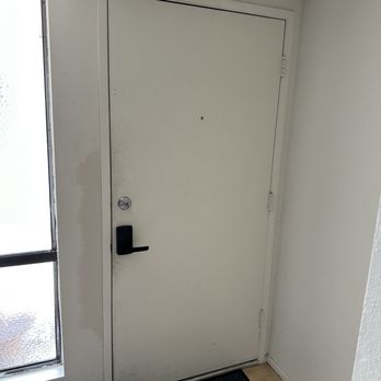 OpenHandy Pro - Fix Door Frame - Handyman Near Me