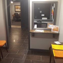 Chiropractic Associates of Sulphur Springs - Waiting Area