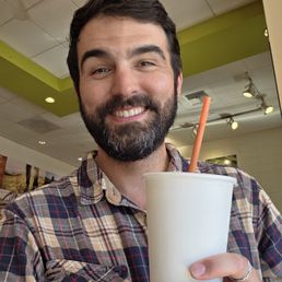 I love this Jamba!! The staff always make my drinks deliciously, quickly, are super friendly & make me feel like part of the community :)