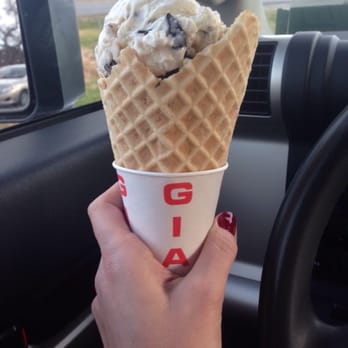 Moo Thru - Scoops of Holstein and coffee - Ice Cream & Frozen Yogurt Near Me - Remington, Virginia