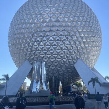 EPCOT - Amusement Parks Near Me - Lake Buena Vista, Florida EPCOT - Amusement Parks Near Me - Lake Buena Vista, Florida