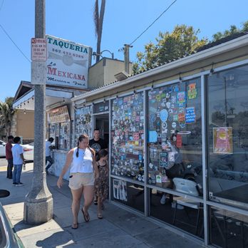 Taqueria La Mexicana - Exterior/entrance. - Mexican Near Me - Long Beach, California Taqueria La Mexicana - Exterior/entrance. - Mexican Near Me - Long Beach, California