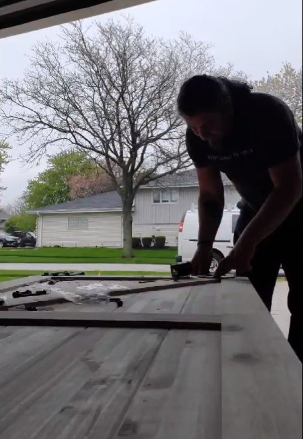 Slide of TOPLevel Handyman