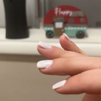 Modern Nails - Nails - Nail Salons Near Me - Yucca Valley, California
