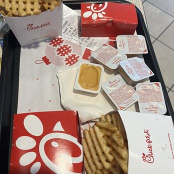 CHICK-FIL-A - Updated January 2026 - 164 Photos & 64 Reviews - 2210 Bridgepointe Pkwy, San Mateo