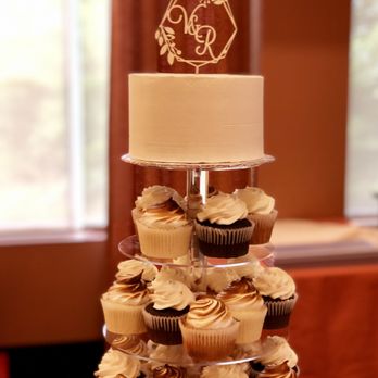 Mooch Custom Confections - A trio of flavours for V & R's wedding reception. - Custom Cakes Near Me
