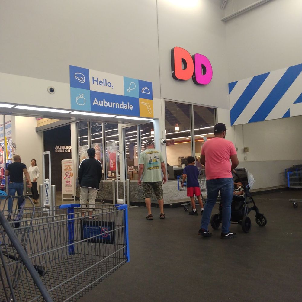 people shopping in the store people shopping in the store