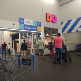 people shopping in the store people shopping in the store