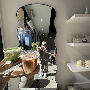 Stagger Coffee - Double matcha and vanilla latte - Coffee & Tea Near Me - Los Angeles, California Stagger Coffee - Double matcha and vanilla latte - Coffee & Tea Near Me - Los Angeles, California