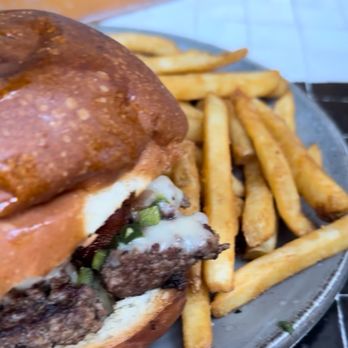 Domingo - Poblano Burger - Cocktail Bars Near Me - San Antonio, Texas