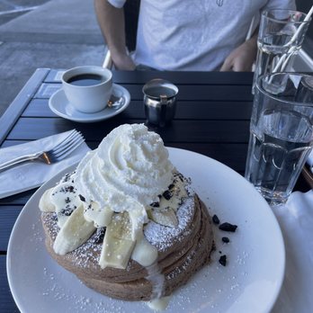 Lady C’s - Breakfast & Brunch Near Me - Tarzana, California