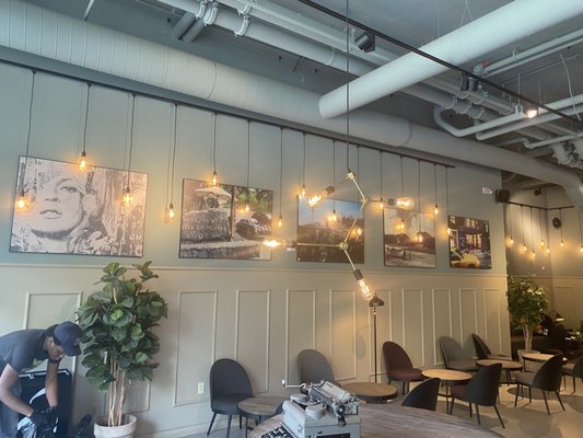 JOE & THE JUICE by null