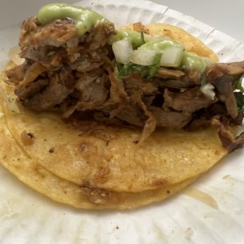 Tacos El Güero - Al pastor taco. Look how much meat they give! - Tacos Near Me - Rowland Heights, California Tacos El Güero - Al pastor taco. Look how much meat they give! - Tacos Near Me - Rowland Heights, California