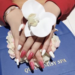 Queen Daisy Spa