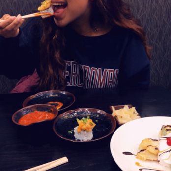 SushiStop Pasadena - Eating my $4.25 - Sushi Bars Near Me - Pasadena, California SushiStop Pasadena - Eating my $4.25 - Sushi Bars Near Me - Pasadena, California