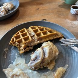 Part way through pumpkin waffle and cinnamon roll! Part way through pumpkin waffle and cinnamon roll!