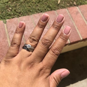 Lavish Nails - Nail Salons Near Me - Glendora, California