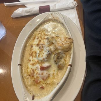 Bella Italia Restaurante - Seafood Manicotti - Italian Near Me - Mobile, Alabama Bella Italia Restaurante - Seafood Manicotti - Italian Near Me - Mobile, Alabama