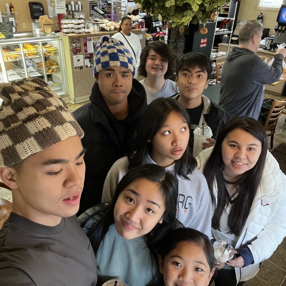 The Bagel Tree Cafe - Bagels Near Me - Roseburg, Oregon