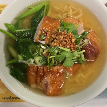 Phnom Penh Restaurant - Yellow Noodle with Duck - Cambodian Near Me - Lowell, Massachusetts Phnom Penh Restaurant - Yellow Noodle with Duck - Cambodian Near Me - Lowell, Massachusetts