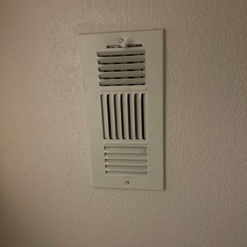 Orange County Air Duct Cleaners - Took off each of the vents and cleaned them by hand and placed them back - Air Duct Cleaning Near Me Orange County Air Duct Cleaners - Took off each of the vents and cleaned them by hand and placed them back - Air Duct Cleaning Near Me
