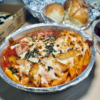 Leci's Italian Cafe - Italian Near Me - Jacksonville, Florida
