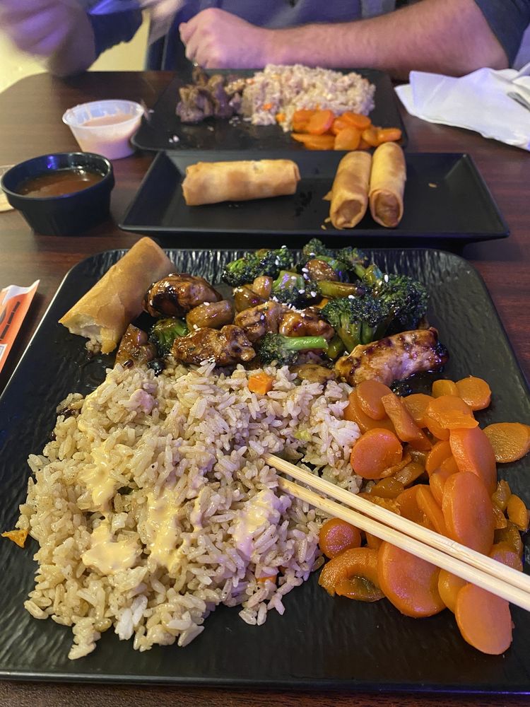 CHOPBOX - Updated April 2026 - 35 Photos & 24 Reviews - 9 Union St N ...