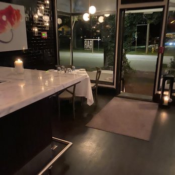 T BAR - a view of the outside of the restaurant - New American Near Me - Southampton, New York