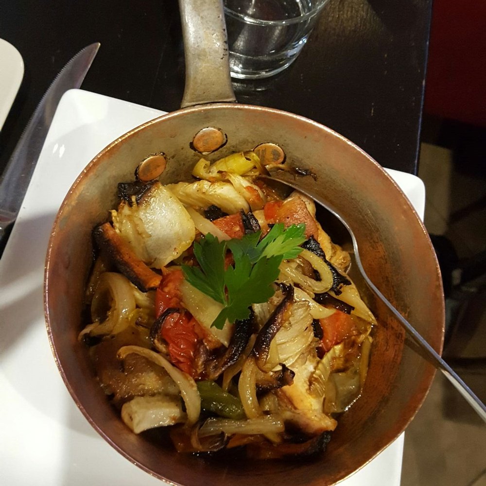 Le Volant Basque - Rabbit stew - Basque Near Me - Paris, 75