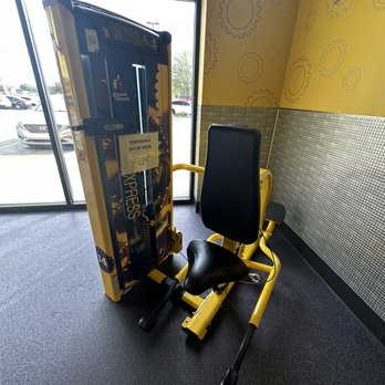 Planet Fitness - Exercise machine not working for six days already - Gyms Near Me - Bakersfield, California Planet Fitness - Exercise machine not working for six days already - Gyms Near Me - Bakersfield, California