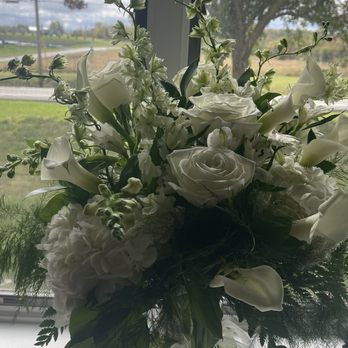Bloomfields Florist - Florists Near Me - Amsterdam, New York