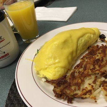 Jamms Restaurant - Mediterranean Omelet - Breakfast & Brunch Near Me - Las Vegas, Nevada